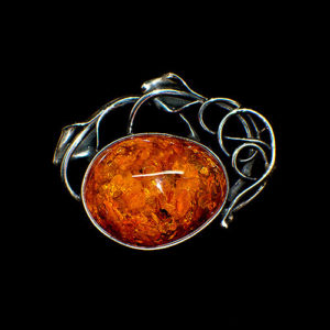 Broche Ambar