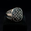 Anillo plata con el símbolo del nudo infinito